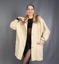 16993 GLAMOROUS COAT WITH REAL