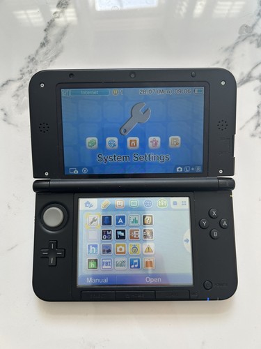 Nintendo 3ds handheld - nintendo,