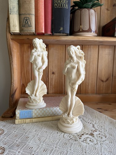 Venus aphrodite statue - venus,