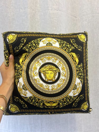 Large small 35 - (£45),,