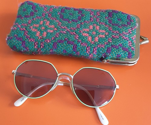 Vintage retro 70s welsh - vintage,