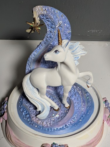 Franklin mint unicorn - franklin,