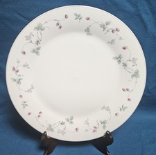 Royal Doulton Strawberry Fayre Expressions -  Dinner Plate - 10 5/8 inches