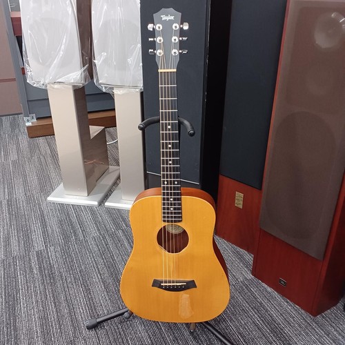 Taylor baby 301 - baby,