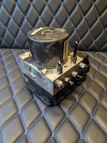 Mazda 8v61 2c405 - 3,