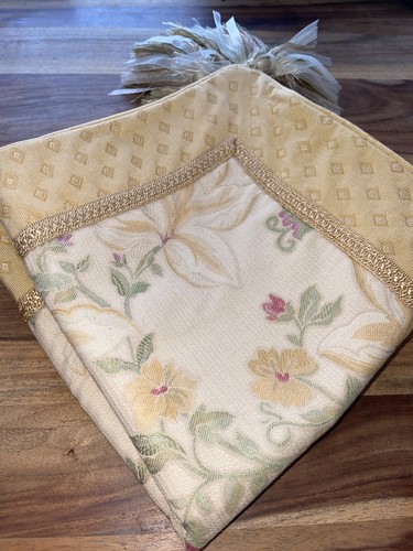 Vintage laura ashley - laura,
