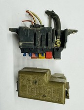 Suzuki Jimny 1.3 DOHC 1998-2005 Engine Bay Fuse Box