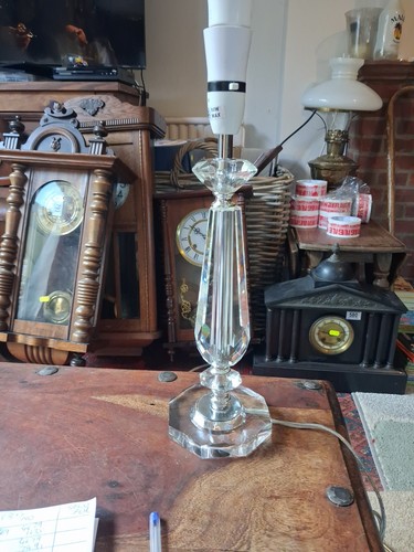 Absolutely stunning cut glass - absolutely,