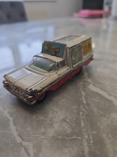 Corgi toys chevrolet impala - toys,