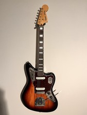 Squier Classic Vibe '70s Jaguar IL Three-colour Sunburst