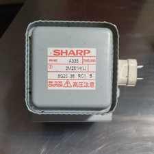 Sharp R-24AT 1900W Commercial