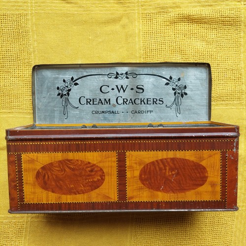 Vintage cream cracker tin - cracker,