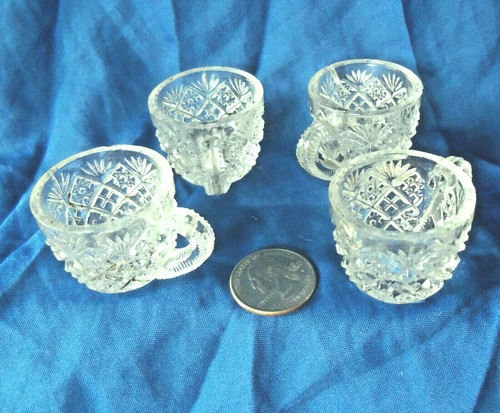 Westmoreland glass thumbelina - westmoreland,