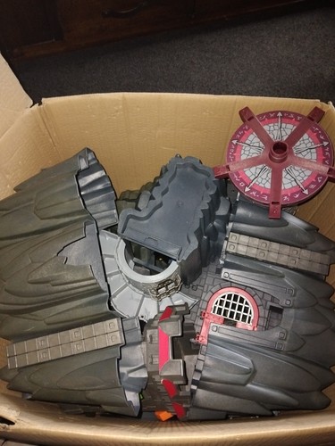Large moving box full - moving,