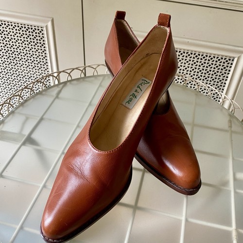 Vintage tan leather - vintage,