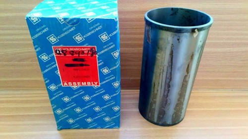 Cylinder liner piston - cylinder,