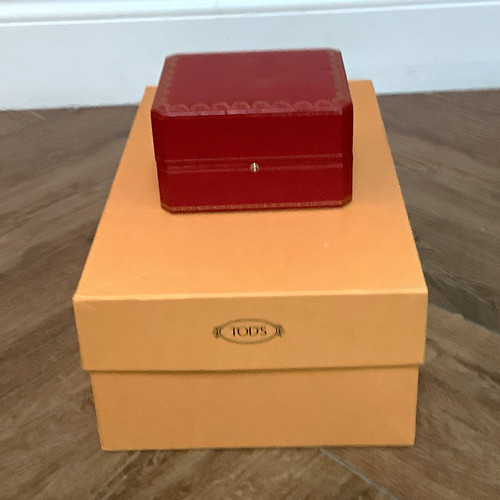 Cartier red presentation watch - red,