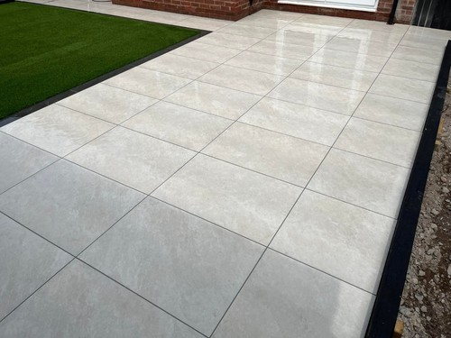 Quartz white porcelain - quartz,