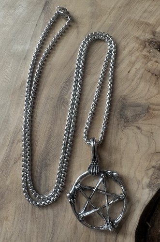 Silver colour pentagram five - colour,