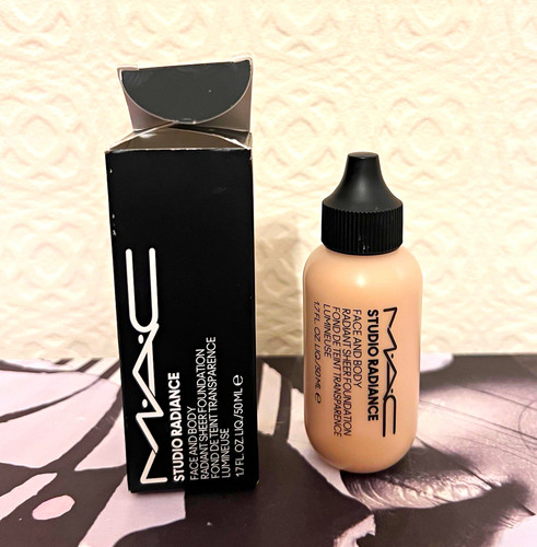 Studio radiance face - m·a·c, &