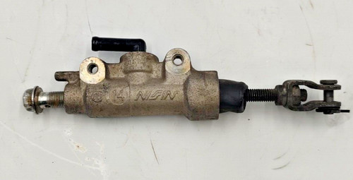 Rear brake pump suzuki - rear,