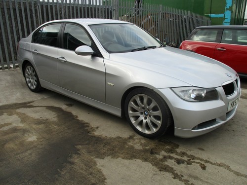 Bmw e90 e91 318i - e91,
