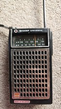 Sharp FX-213X Vintage Radio
