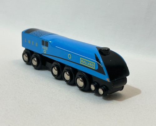 Genuine brio mallard train - genuine,