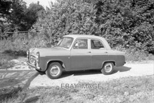 PHOTO  1958 FORD PREFECT 100E