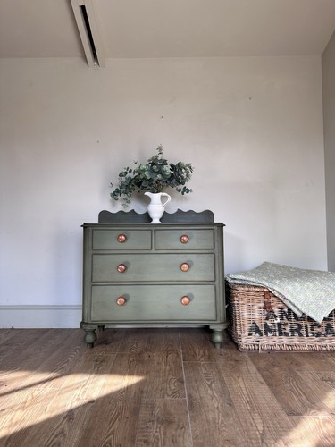 Antique chest drawers - antique,