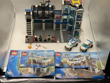 Lego City: 7498 Police Station