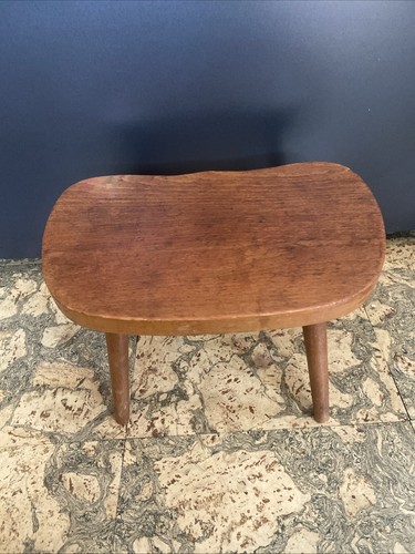 Vtg wooden stool step - stool/step, or