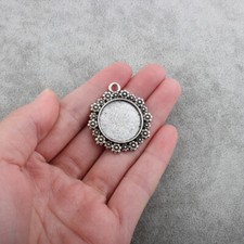10x Tibetan Silver 20mm Round