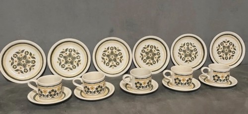 Biltons tea mugs saucers - tea,