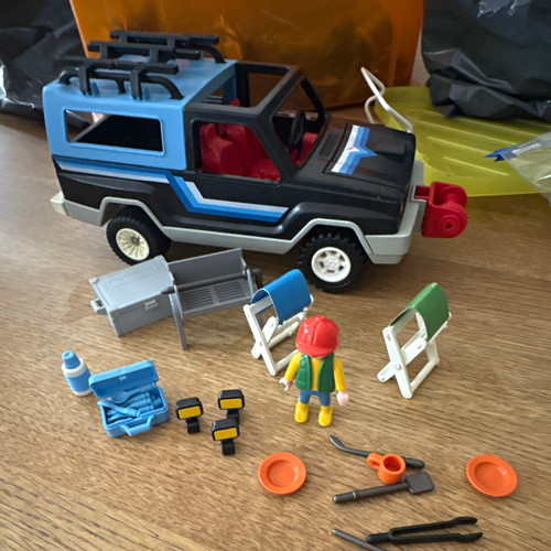 Playmobil camping truck - camping,