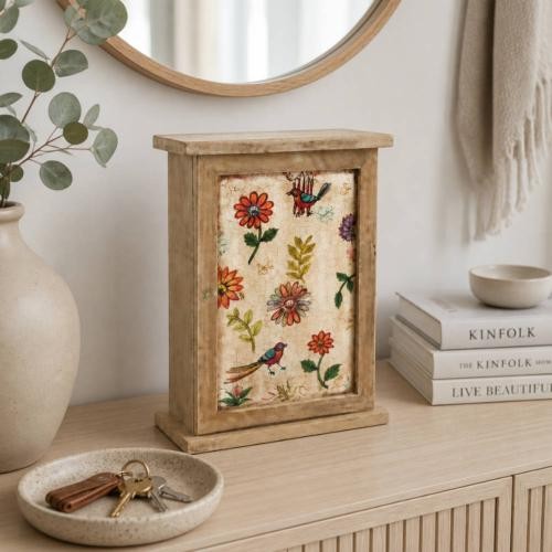 Key cabinet hand painted - hand,