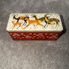 Vintage Cooperative Cream