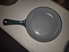 AGA Set of 2x Cast Iron Pans