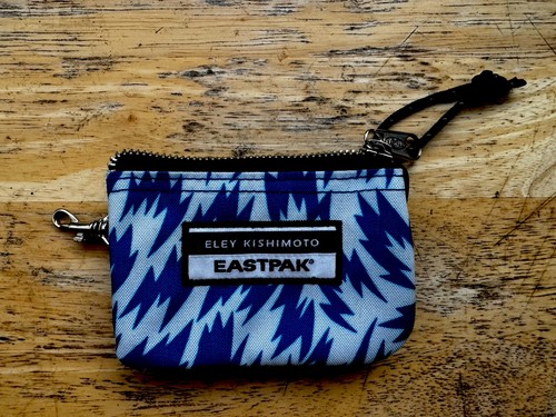 Eastpak eley kishimoto zip - ×,