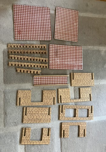 Vintage toy farm - toy, fort