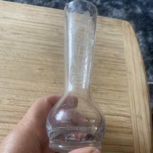 Lead cristal pose vase with - pose,