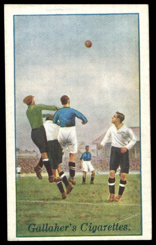Gallaher footballers in - 'footballers,