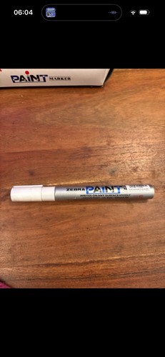 Zebra paint marker medium tip - zebra,