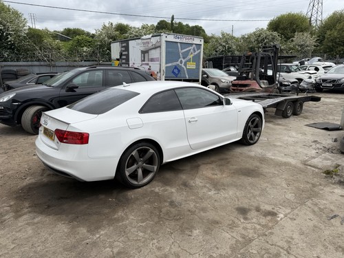 Audi breaking - a5,