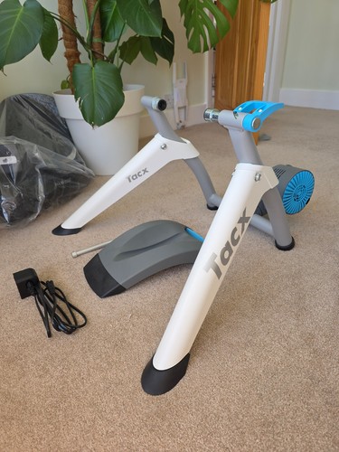 Tacx flow t2240 - tacx,