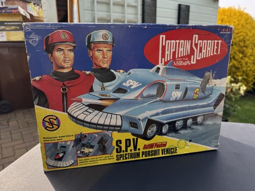 Vintage captain scarlet spv - scarlet,