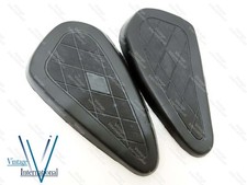Black Rubber Made Knee Pads