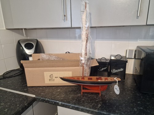 Model boat batela endeavour - model,
