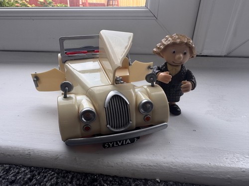 Postman pat toys - pat, large