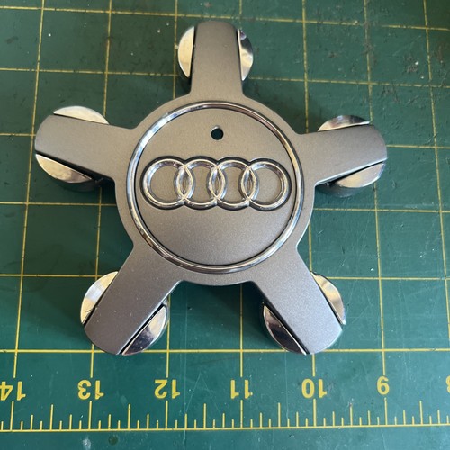 Audi mk1 alloy wheel center - mk1,